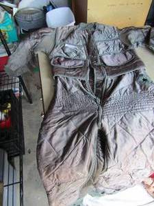 lot 424 image: US Navy  BAUER Insulation liner LMK 4,  Anti Exposure Suit size 40 LONG