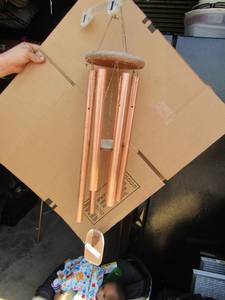 lot 433 image: Woodstock wind chimes 38 long