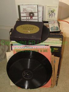 lot 21 image: Assorted antique & vintage vinyl records plus as shown
