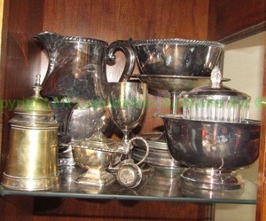 lot 25 image: Assorted silver plate serving ware as shown