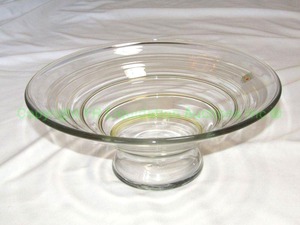 lot 57 image: Blenko large hand blown glass center piece pedestal bowl wsticker, 12 wide