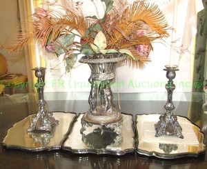 lot 107 image: Spelter Art Deco centerpiece and candle set including mirrored fitted bases, tallest is 17