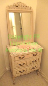 lot 704 image: Frech provincial vintage dresser and mirror duo with beveled fitted marble top. Carved details on apron and headers. Cabriole legs, 25 x 16 x 27