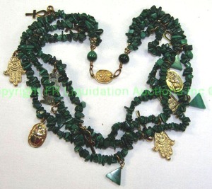 lot 570 image: Malachite Chip multi strand necklace with Egyptian Accent Motif 16L