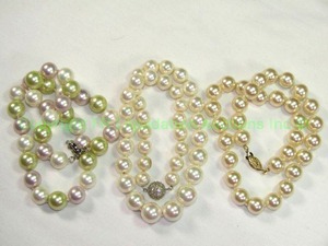 lot 606 image: Pearl Necklaces 3 ct No Markings