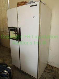 lot 179 image: GE no frost freezerrefrigerator