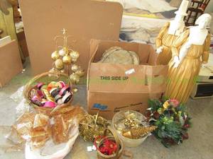 lot 199 image: Assorted Christmas and Thanksgiving decor as shown Includes capiz shell placemats, pilgrim figures, ribbons, plus