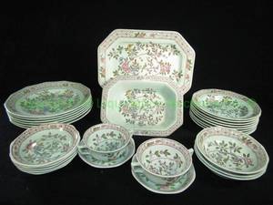 lot 271 image: Adams Calyx ware English ironstone Singapore Bird pattern serving set