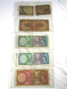 lot 481 image: Vintage Foreign currency bills including 1957 Fiji, Brazil, and Spain