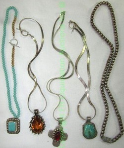 lot 796 image: Sterling jewelry selection. Includes Taxco vintage ball bead necklace, amber, turquoise plus. All marked