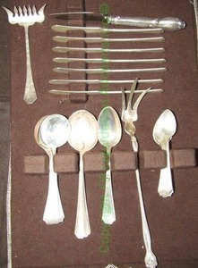 lot 355 image: Sterling Silver utensils 31 pcs Marked Sterling (Bid is times the quantity of 31)