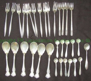 lot 354 image: Sterling Silver utensils Marked Sterling 33 pcs (Bid is times the quantity of 33)