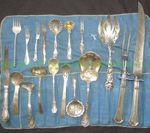 lot 353 image: Sterling silver specialty serving utensils 18 pcs Marked Sterling (Bid is times the quantity of 18)