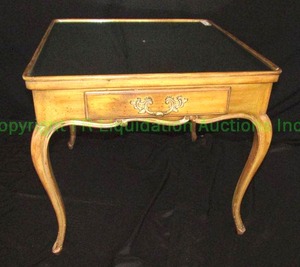 lot 341 image: Hard wood table with mirror tray top single drawer cabriole legs, 24 x 24 x 22, matches Lot 339 (scratch to mirror top)