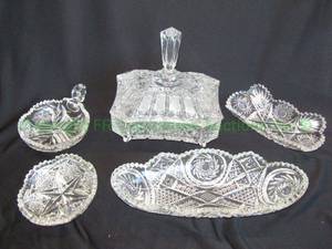 lot 347 image: Crystal Anna Hutte Bleikristall square footed & lidded box and sawtooth rim EAPG dishes