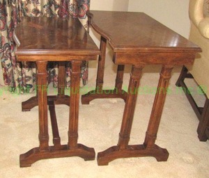 lot 473 image: Drexel Heritage wood nesting tables, finish damage to smallest one, largest is 26 x 14 x 24