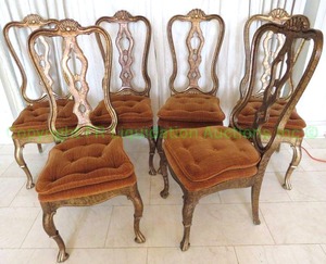 lot 84 image: Hickory manufacturing Co. 1974 upholstered tufted seat splat side chairs, 6 count Carved header Ball & Claw feet, Tortoise finish