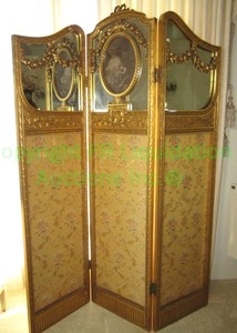 lot 761 image: Antique Louis XVI French three panel folding silk brocade dressing screen with mirror top and portrait center medallion, pleated reverse 75H 57W