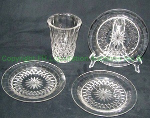lot 452 image: Val St Lambert 6 Flower Vase Imperial signed crystal vase and luncheon plates