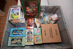 lot 123 image: Assorted Disney Cups, and Disney Toys