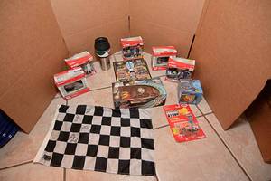 lot 132 image: Nascar Memorabilia, Signed Checkered Stripe Flag