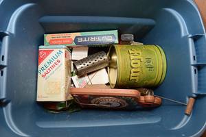 lot 164 image: Vintage Tin Cans, Premium Saltines, Flour Canisters, Tin Ferris Wheel