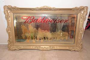 lot 4 image: Budweiser Framed Mirror