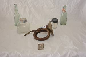 lot 39 image: Vintage Mini Pop Up Metal Address Book Purse Size, Antique Metal Horn with Metal Reed, Vintage Anheuser Busch Glass Bottle