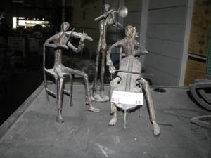lot 34 image: Artistic Metal Sculptures of Jazz Trio &amp Patio Candelabra&nbsp