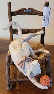 lot 19 image: CAT FIGURINE IN STYLE, COLOR, AND CONDITION SHOWN.