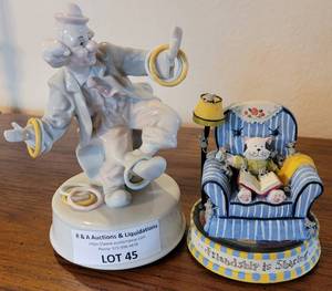 lot 45 image: LOT OF MUSICAL FIGURINES INCLUDING PORCELAIN CLOWN AS SHOWN.