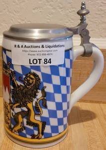 lot 84 image: VINTAGE BAVARIAN BEER STEIN AS SHOWN.
