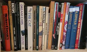 lot 106 image: LOT OF ASSORTED BOOKS AS SHOWN.