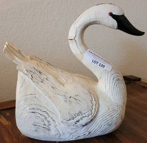 lot 120 image: PAINTED FOLK ART SWAN IN STYLE, COLOR, AND CONDITION SHOWN.