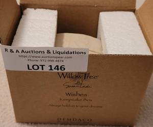 lot 146 image: WILLOW TREE WISHES KEEPSAKE BOX IN BOX AS SHOWN.