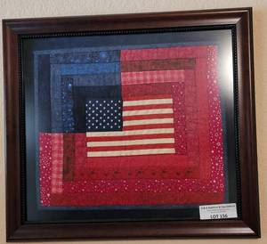 lot 156 image: FRAMED QUILTED STYLE AMERICAN FLAG AS SHOWN.