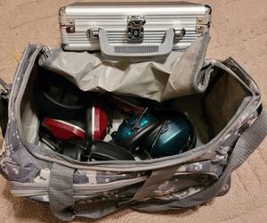 lot 164 image: GUN CASE, DUFFEL BAG AND MORE AS SHOWN.