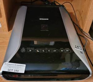 lot 193 image: CANON CANOSCAN 9000F SCANNER AS SHOWN.