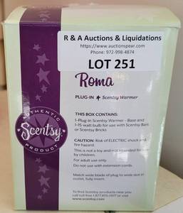 lot 251 image: SCENTSY WARMER IN BOX AS SHOWN.