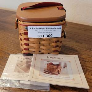 lot 309 image: LONGABERGER COLLECTORS CLUB 2002 EDITION SMALL SWEETEST GIFT SWEETHEART BASKET IN STYLE, COLOR, AND CONDITION SHOWN.