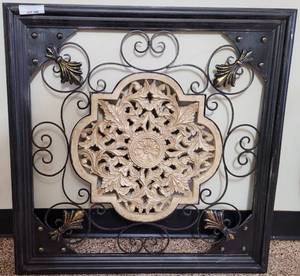 lot 348 image: METAL WALL HANGING DECOR IN STYLE, COLOR, AND CONDITION SHOWN.