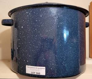 lot 360 image: LARGE SIZE BLUE GRANITE WARE POT IN STYLE, COLOR, AND CONDITION SHOWN.