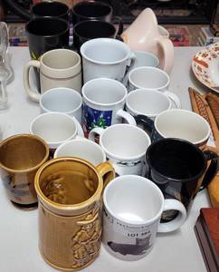 lot 384 image: LOT OF ASSORTED COFFEE CUPSMUGS AS SHOWN.