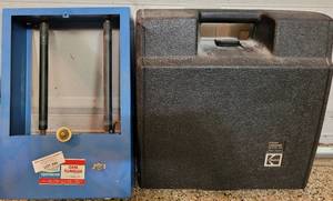 lot 395 image: SEARS GEM TUMBLER IN CONDITION SHOWN PLUS KODAK CAROUSEL PROJECTOR CASE.