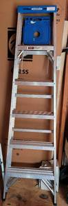 lot 437 image: WERNER ALUMINUM 250 LBS CAPACITY 6 FOOT LADDER #63994-09 AS SHOWN.
