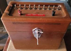 lot 111 image: VINTAGE ARLINGTON STATE COLLEGE CAPACITATOR AS SHOWN. Approx. 10 W x 5 D x 10 H. CHECK IT OUT
