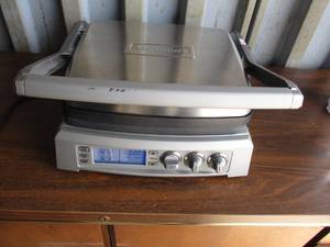 lot 10 image: Cuisinart East Windsor Griddler  Grill Elite, Stainless Steel, 120-v, Model GR-300