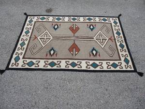 lot 35 image: 4-Ft. x 6-Ft.-100 % Genuine Hand Knotted Woolen Oriental  Rug  Carpet Of Pakistan, From Saleem Carpets,  Made in Pakistan.
