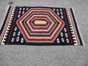 lot 59 image: 4-Ft. x 6-Ft.-100 % Genuine Hand Knotted Woolen Oriental  Rug  Carpet Of Pakistan, From Saleem Carpets,  Made in Pakistan.