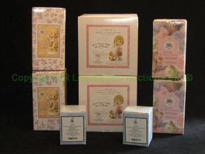 lot 120 image: Precious Moments collectibles in original boxes